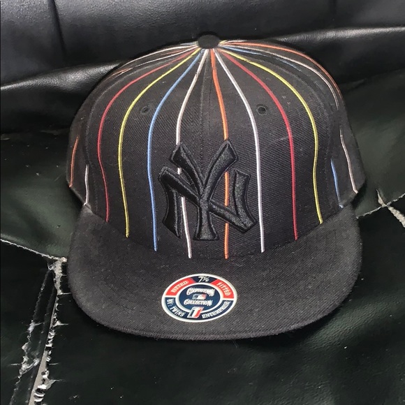 yankees rainbow hat